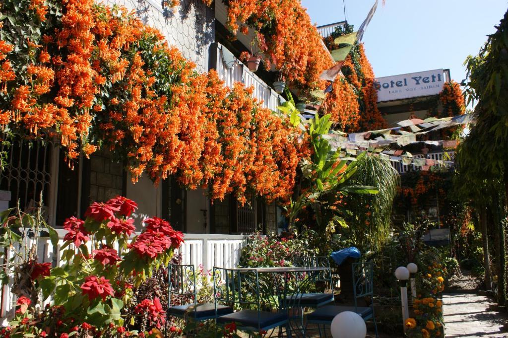 Hotel Yeti Pokhara Exterior foto