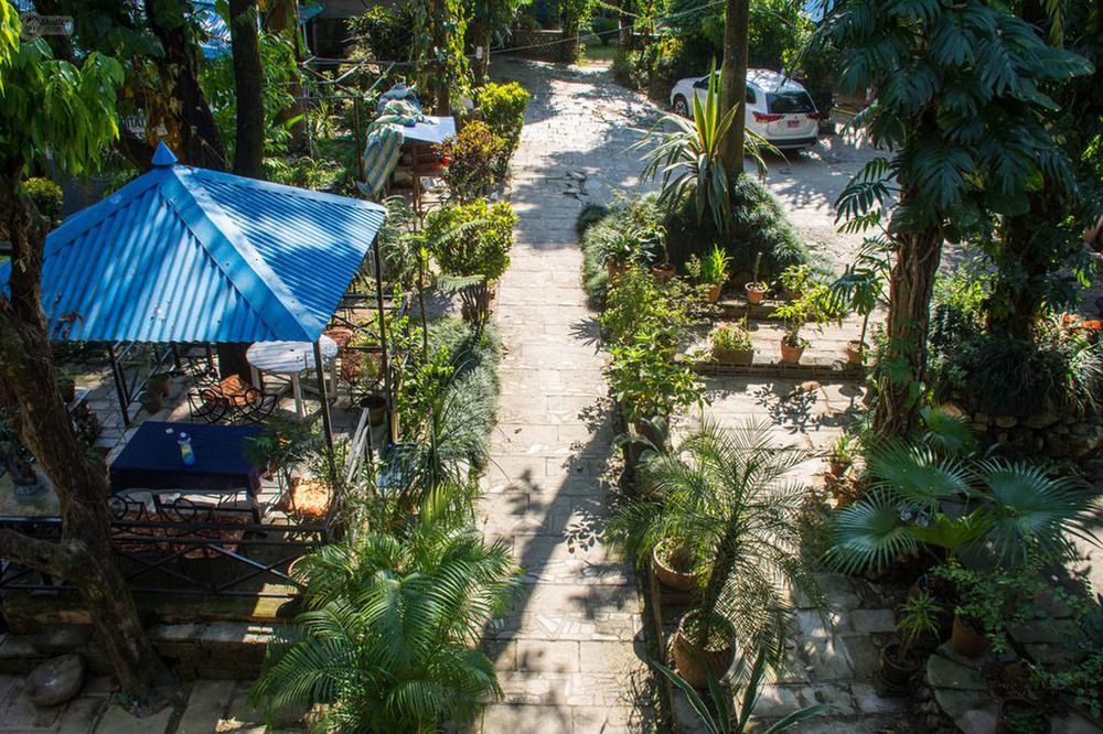 Hotel Yeti Pokhara Exterior foto